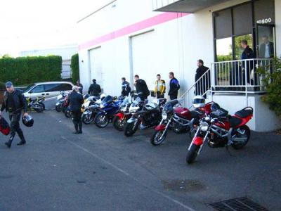 group-leaving-bhy.jpg