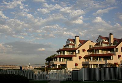 u33/louisehamelin/medium/21690459.CALIFORNIA1150resize.jpg