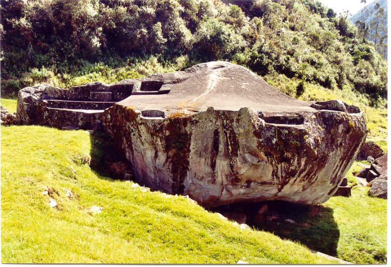 Yurak Rumi, The sacred white rock shrine