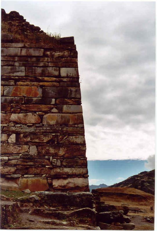 The inclining walls of the Castillo are remarkable