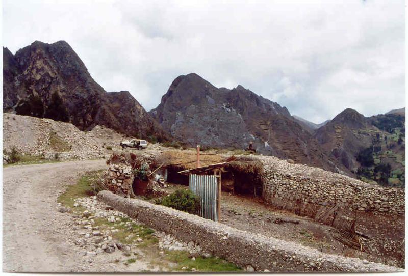 Along the Callejon de Conchucos runs a good but narrow dirt road from San Marcos to Antamina