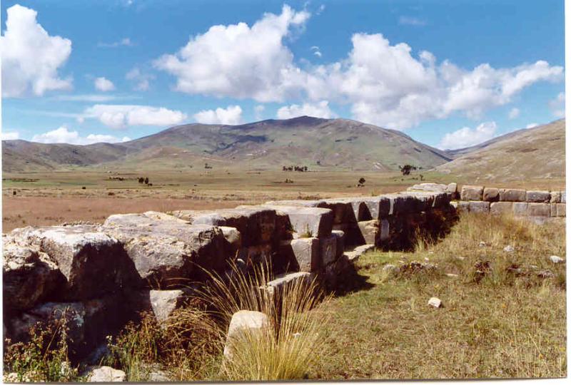 The views of the pampa,surrounded on all sides by mountains, are beautiful
