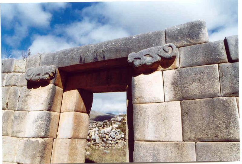 Feline ornaments crown an inca doorway in Huanuco Viejo