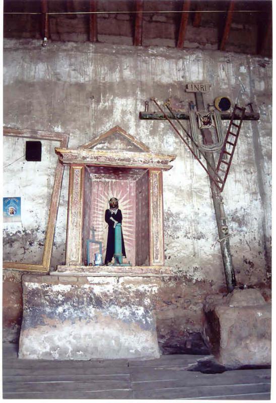 Inside Tantamayo church