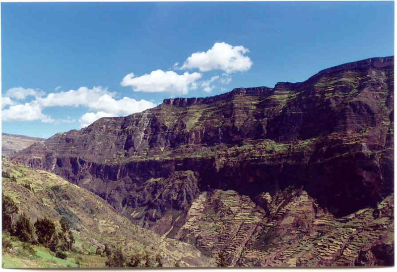 The spectacular Maraon canyon is a feast for the eye