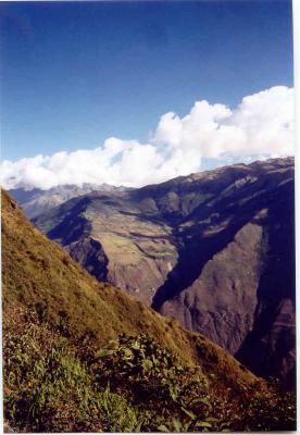 Choquequirao surrounding landscape