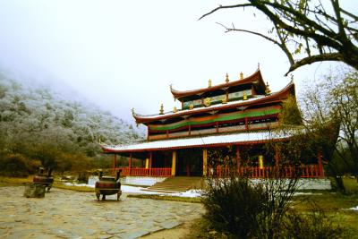 Middle Monastery isxj