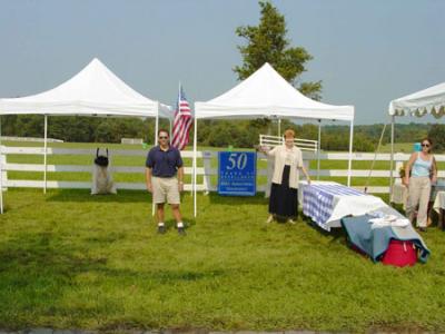 11:00AM Doug and Linda Downer setting up