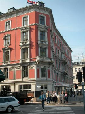 2003-09-18 10-49-53.JPG