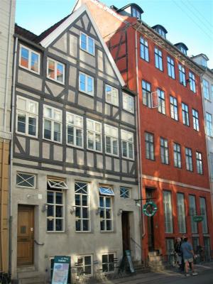2003-09-16 17-50-38.JPG