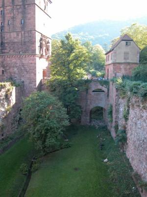 2003-09-22 10-14-12.JPG