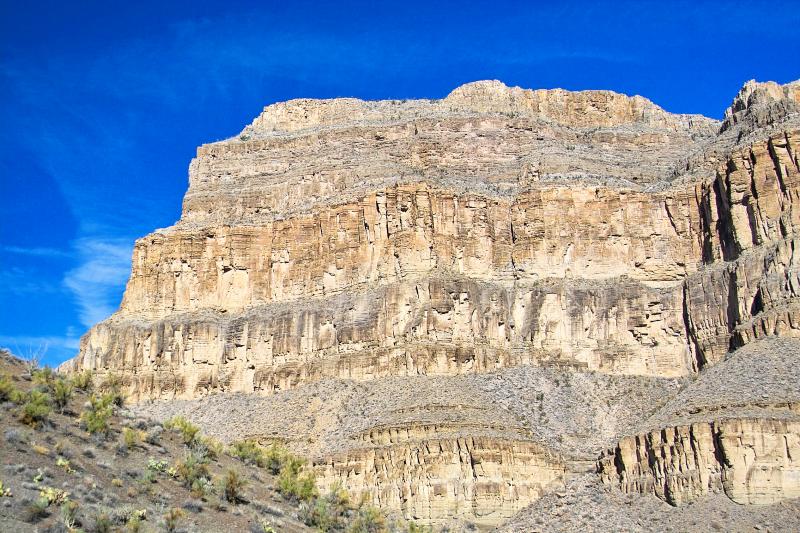 IMG00632.jpg Grand Canyon, limestone strata