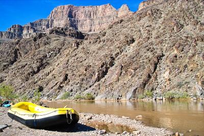 IMG00641.jpg Grand Canyon, river landing