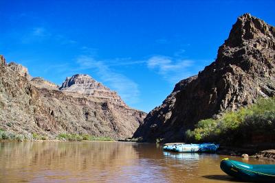 IMG00642.jpg Grand Canyon, river landing