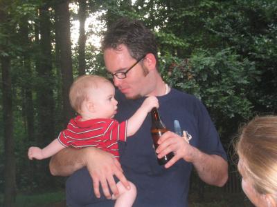 u33/seanflannery/medium/21292793.Dinomorebeer.jpg