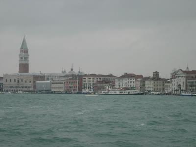 Venice is very delicately coloured, and I spent a lot of time trying to capture the pastels.