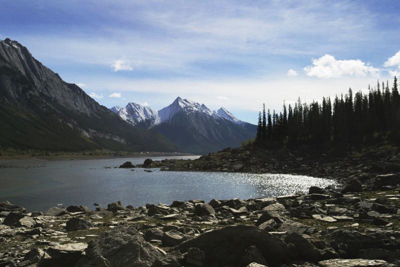 Medicine Lake, Jasper