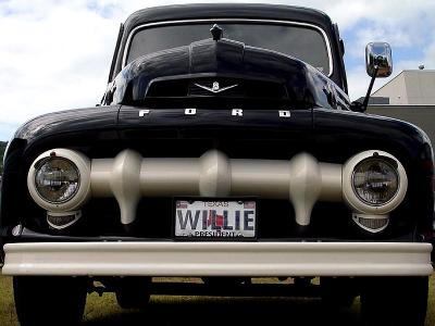 V-8 Powerby Bill Borne