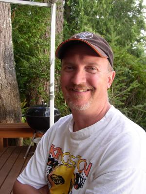 u33/tikkiman/medium/21462954.meatthecabin_1.jpg