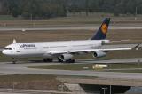 Lufthansa Airbus A340-311