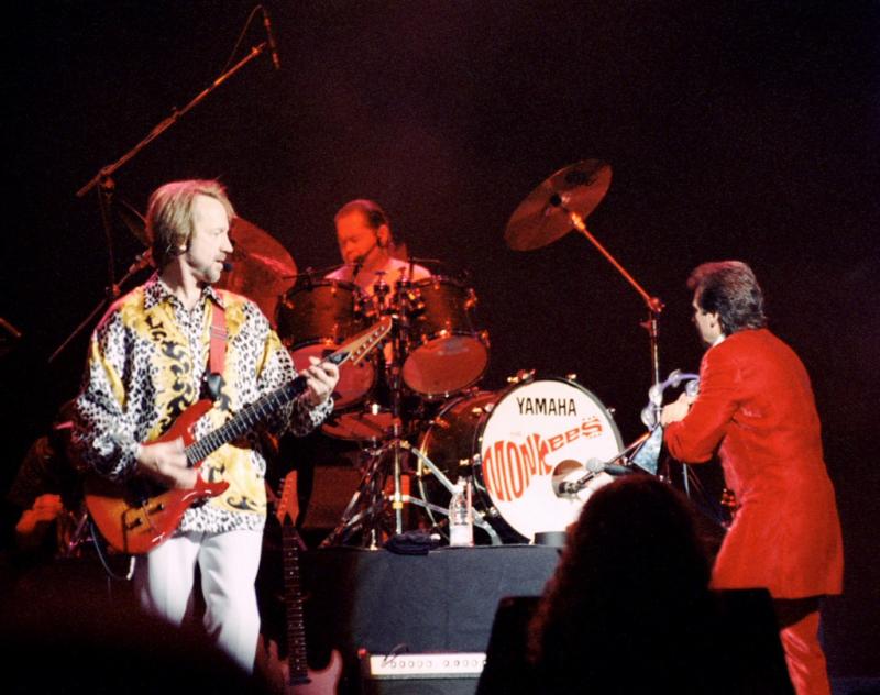 monkees1concert06.jpg