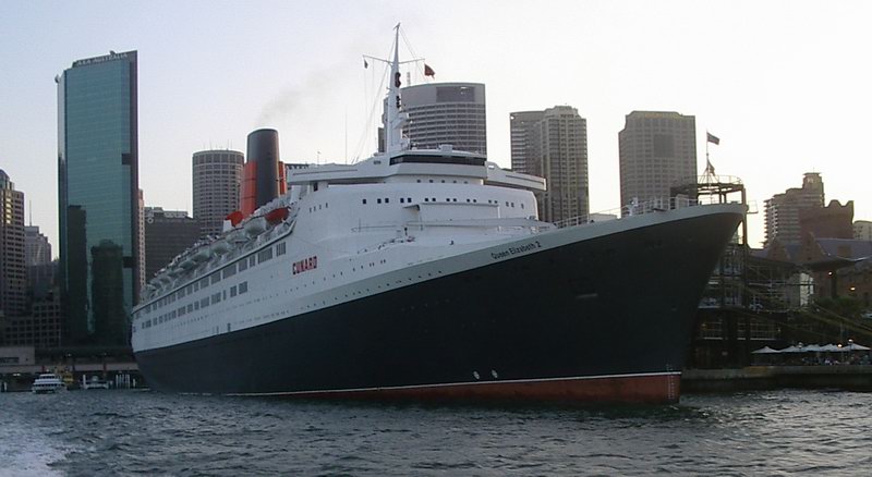 QE2