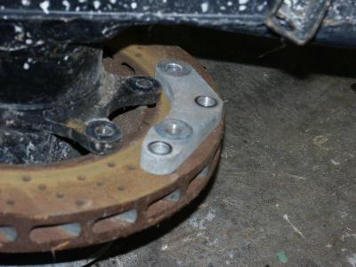 930 Turbo Calipers on 914 Rear Trailing Arms 003.jpg