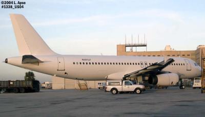 International Lease Finance Corporation A320-232 N391LF aviation photo #1338