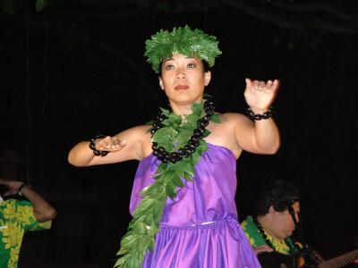 Hula Kahiko - Traditional