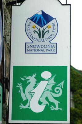 u34/bmcmorrow/medium/31136085.UKJun04134.jpg