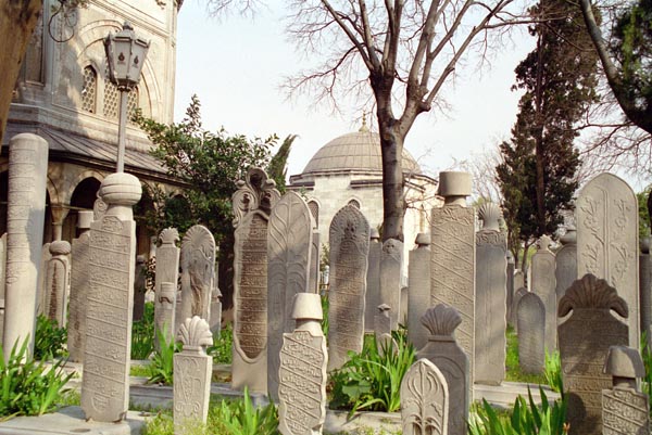 Islamic cemetary outside the mausoleum of Süleyman the Magnificient