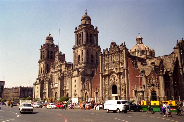 Catedral Metropolitana, begun in 1573