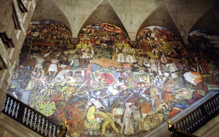 History of Mexico depicted on the main stairway of the Palacio Nacional