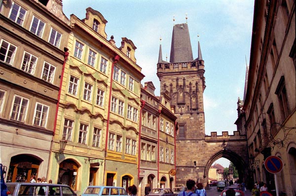 Bridge Street (Mostecka), Mala Strana