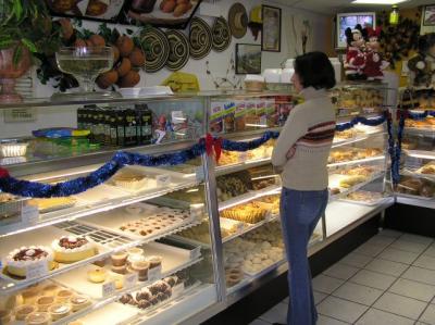 Mekatos Bakery - Panaderia