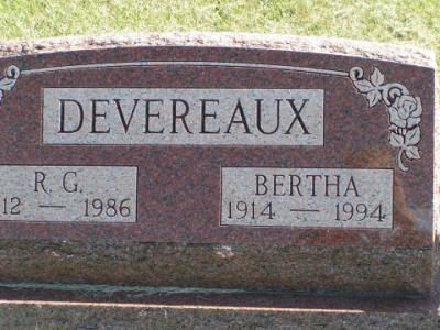 Devereaux,  R. G & Bertha Section 6 Row 5