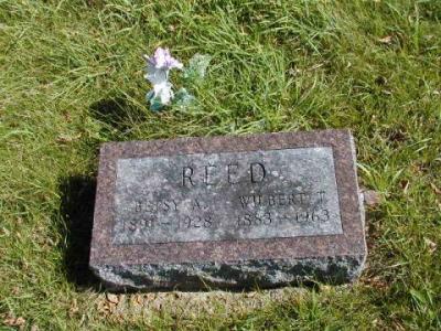 Reed, Wilbert T & Betsy A. Section 3 Row 18