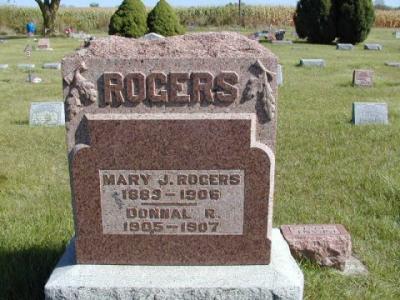 Rogers, Mary J., Donnal R. & Infant 1921 Section 3 Row 11