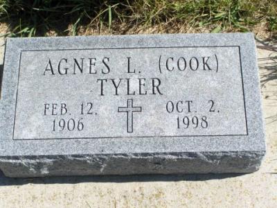 Tyler, Agnes L. Section 4 Row 4