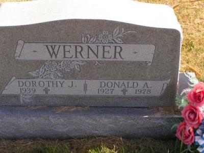 Werner, Dorothy J & Donald A. Section 6 Row 4