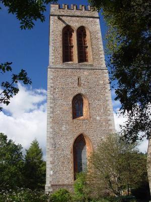 Was built after WWI as a memorial to the fallen Campbells by the Tenth Duke of Argyll