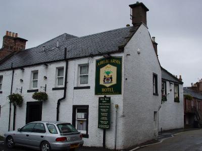  Airlie Arms Hotel