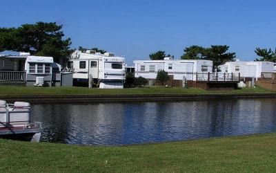 u34/coastalva/medium/34732980.RVresort.jpg