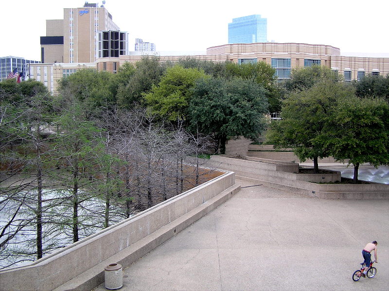 Shallow pool left no water