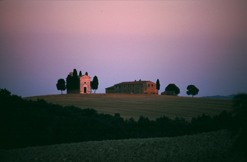 <b>Lone Chateau</b><br><font size =1>Teapot