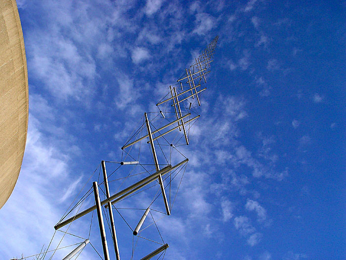 2nd Place<br><b>Jacobs Ladder</b>*<br><font size=-1>by Ed Hahn</font>