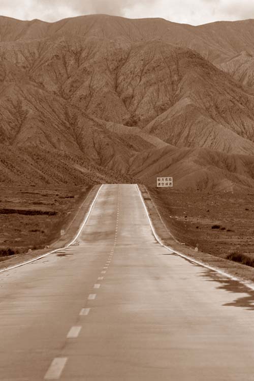 B/W Tibet
