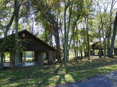 Picnic Shelters in Sanders Ferry Park