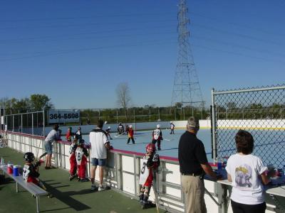 In-line hockey in Veterans Park