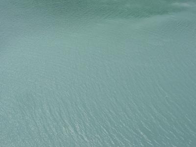 u34/ericnoel/medium/34790522.turquoisewater1024.jpg